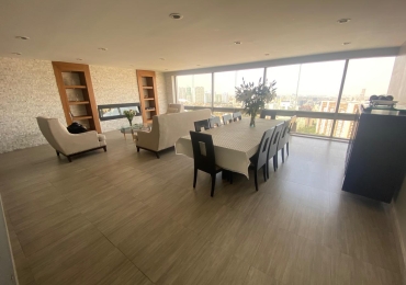 Hermoso Penthouse