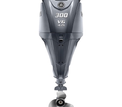 For Sale: Yamaha 300HP 4 Stroke OBM