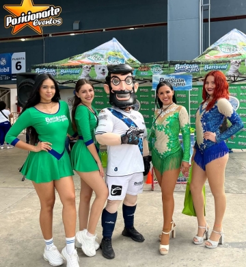 Elegancia en Movimiento – Edecanes y Bailarinas Puebla