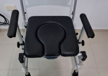 Silla de traslado importa nueva
