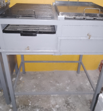 Asador con Plancha