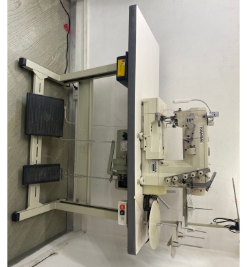 MAQUINA COLLARETERA