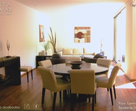 Pisos Laminados para Inmuebles, de Cuatro Acabados, -4akva2-