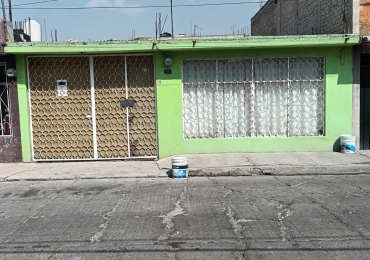 SE VENDE CASA