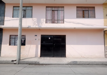 AMPLIA CASA DE 6 RECAMARAS , 2 NIVELES, 2 BAÑOS COMPLETOS, 2 ESTACIONAMIENTOS