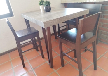 ¡SE VENDE COMEDOR MODERNO PARA 4 PERSONAS!