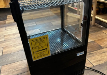 SE VENDE A TRATAR Refrigerador panorámico Migsa-RT 78L