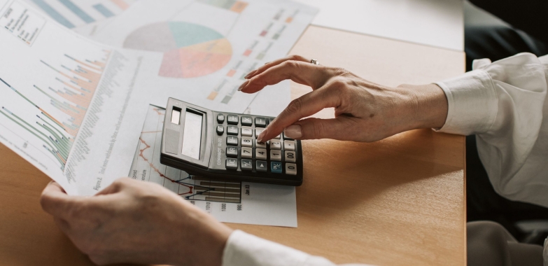 El Negocio Más Pequeño del Mundo: Cómo Muchas Personas Están Ganando Dinero Vendiendo Solo Una Cosa