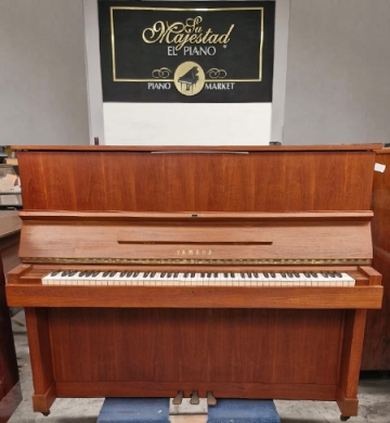 #2358325 Distinguido Piano YAMAHA Modelo W103, Garantizado.