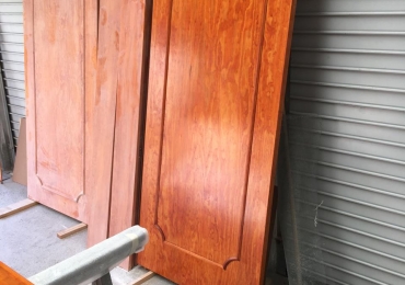 Fabricación de puertas de madera