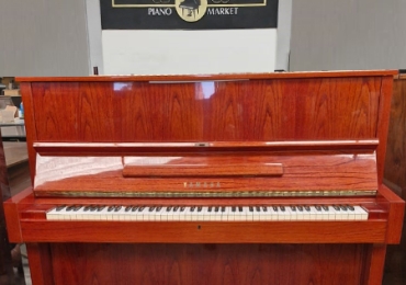#2489665 Distinguido Piano  YAMAHA Modelo W104.