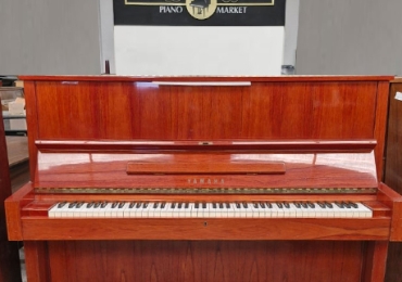 #2608901 Piano YAMAHA, Modelo W104. Sonido y Calidad.