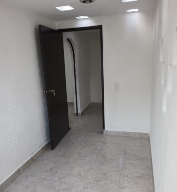 Renta de casa de 3 recámaras ubicación estratégica