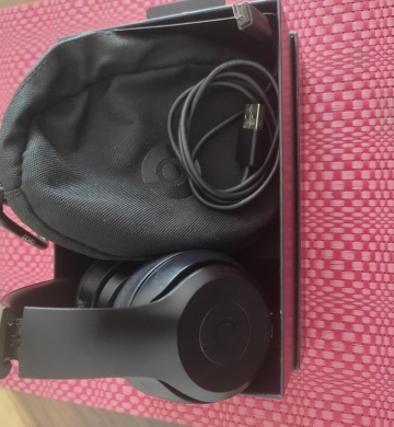 Audífonos Beats audio Solo 3. Semi usados.