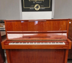 #2445983 Fabuloso Piano YAMAHA Modelo W104, 5 años de garantía.