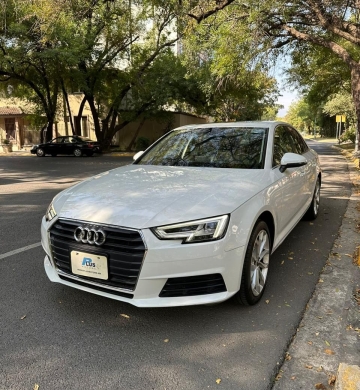 Audi A4 2017 2.0 Select At