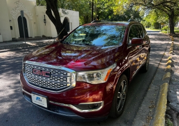 GMC Acadia 2017 3.6 Denali V6 Piel 7 Pas. Awd At