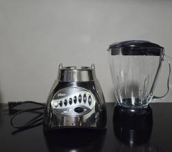 Se vende Licuadora Marca Oster