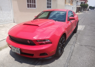 FORD MUSTANG GT 2012