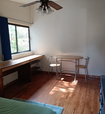 Zona Arboledas.  Depto amueblado en renta