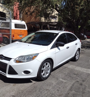 Ford Focus Blanco 2015