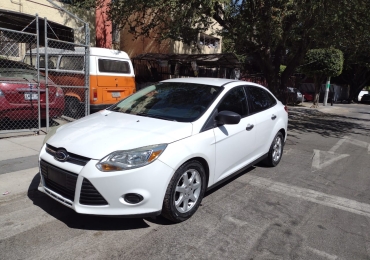 Ford Focus Blanco 2015