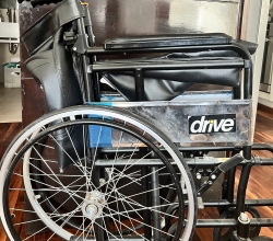 Silla de ruedas plegable Drive – usada