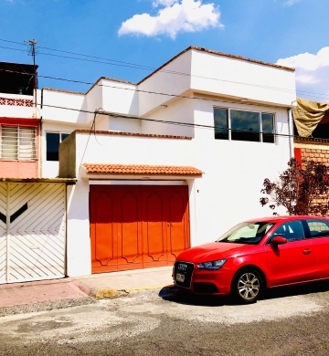 En Venta casa ampliada y remodelada