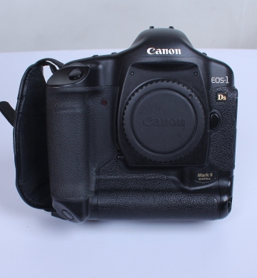 Camara Canon Eos 1Ds Mark II