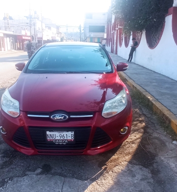 FORD FOCUS HATCHBACK