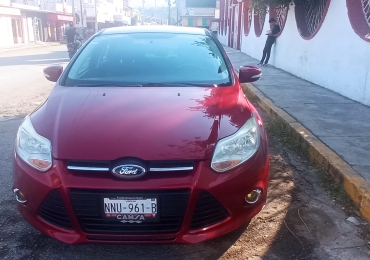 FORD FOCUS HATCHBACK