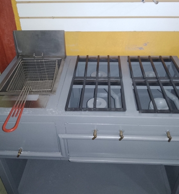 estufa 4 quemadores con freidora