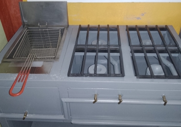 estufa 4 quemadores con freidora