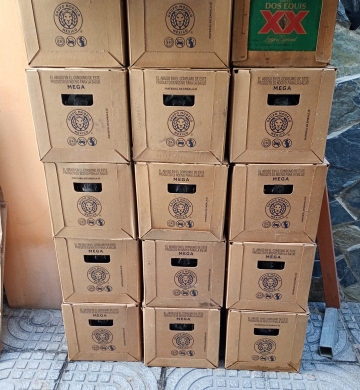 Se VENDE ENVASE de cerveza