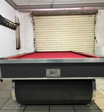 Remató mesa de billar profesional