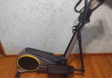 Eliptica Gold’s Gym Stride Trainer 350i Compacta Y   Funcional Entrenamiento