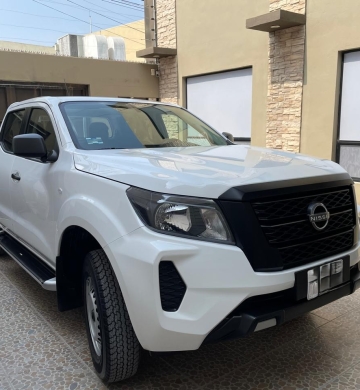 NISSAN FRONTIER SE 2023