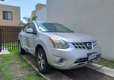 CAMIONETA ROGUE NISSAN 2011 EN MUY BUEN ESTADO