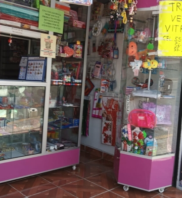 Venta de 2 Vitrinas