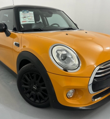 2018 Mini Cooper – Pepper