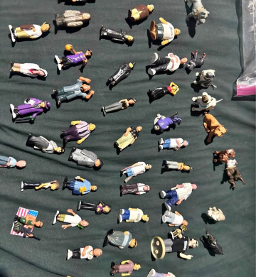 110 Figuras de colección hommies