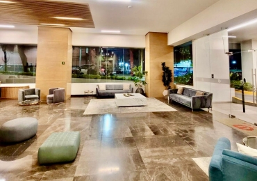 MODERNO DEPARTAMENTO EN VENTA EN SAN PEDRO DE LOS PINOS! VISTA PANORÁMICA, 2 ESTACIONAMIENTOS Y AMENIDADES DE LUJO.