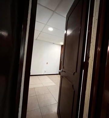 RENTO CUBICULO EN TORRE MEDICA IDEAL  10 METROS CUADRADOS.  GRUPO MEDICO.  OPORTUNIDAD