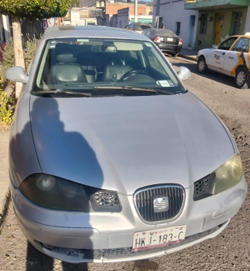 Seat Cordoba sport 2006 2.0 lt.