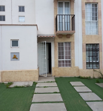 Casa en venta – Fracc. El dorado León Gto.