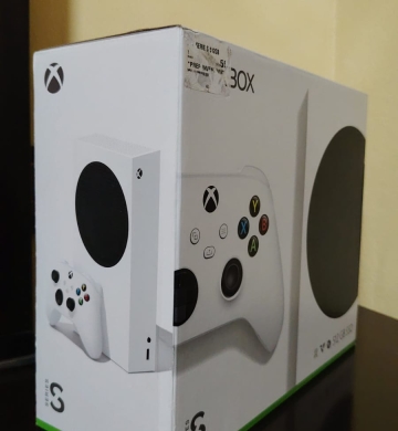 Consola XBOX 512 GB SSD  NUEVO, CAJA SELLADA