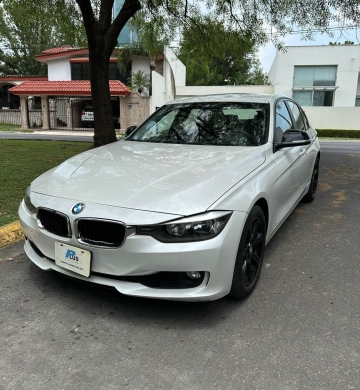 BMW Serie 3 2015 2.0 320i Business At