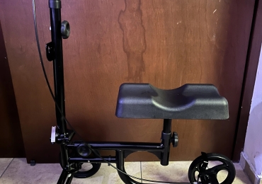 Andadera ortopedica para rodilla tipo scooter