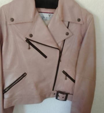 Vendo Chamarra de piel para dama