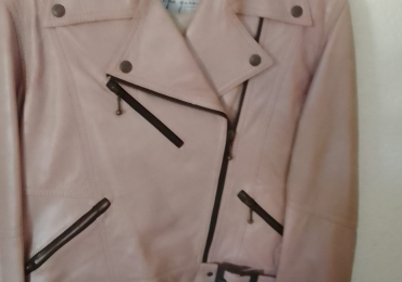 Vendo Chamarra de piel para dama